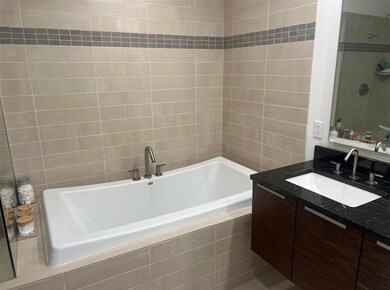 Signature Place Tower unit 614, Saint Petersburg, FL 33701 - photo 7