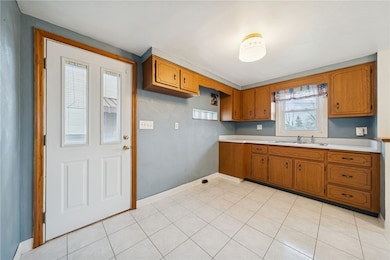 1013 10th St, Irwin, PA 15642 - photo 7