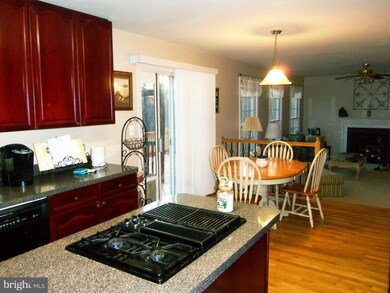 122 Brush Everard Ct, Stafford, VA 22554 - photo 5