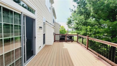 1816 Emerald Dr, Orefield, PA 18069 - photo 6