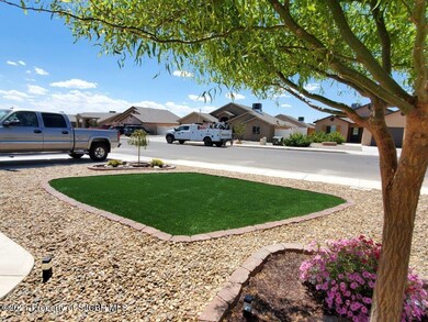 8C158365-035C-4FB8-AE00-6EC105FED965