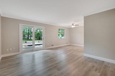 11 Swan Rd unit 1000, Howell, NJ 07731 - photo 4