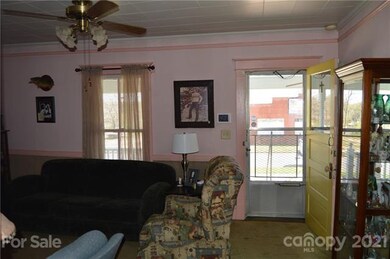 1016 S Meeting St, Statesville, NC 28677 - photo 7