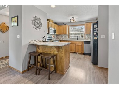 213 E North St, Newberg, OR 97132 - photo 7