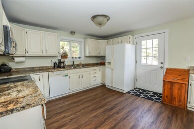 37 Forest Rd, Weare, NH 03281 - photo 4