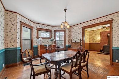 1330 S 31st St, Omaha, NE 68105 - photo 3