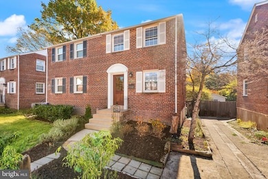 3726 3rd St S, Arlington, VA 22204 - photo 2