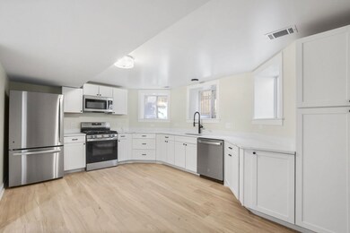 unlisted-address, Chicago, IL 60640 - photo 7