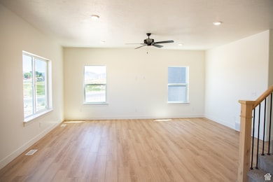 439 E 720 N Lot #10 N, Salem, UT 84653 - photo 2