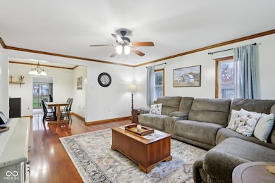 621 N Jones St, Ingalls, IN 46048 - photo 6