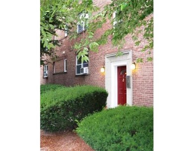 5 Alton Ct unit 5, Brookline, MA 02446 - photo 4