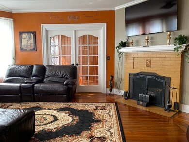 76 Florida St, Springfield, MA 01109 - photo 7