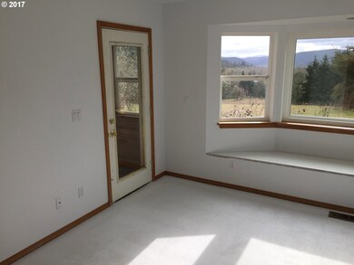 Bedroom, Primary