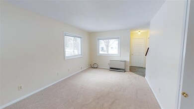 F1 Grandview Dr unit F1, South Burlington, VT 05403 - photo 5