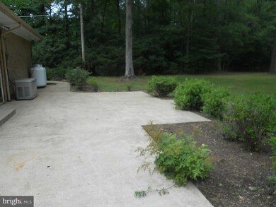 5527 Chapmans Landing Rd, Indian Head, MD 20640 - photo 2