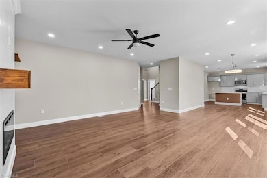 6714 Planters Dr, High Point, NC 27265 - photo 7