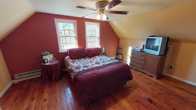 1150 Milford Rd, Dingmans Ferry, PA 18328 - photo 5
