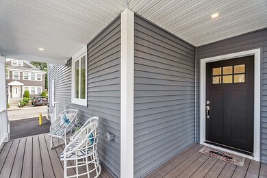 7 Munroe St, Woburn, MA 01801 - photo 3