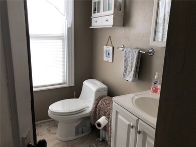 1280 Newport Ave, Pawtucket, RI 02861 - photo 7