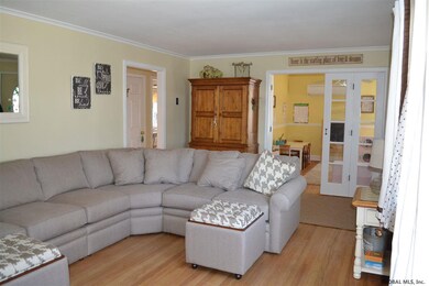 49 Swaggertown Rd, Schenectady, NY 12302 - photo 5