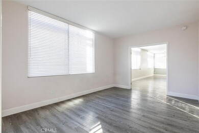 412 N Palm Dr unit 303, Beverly Hills, CA 90210 - photo 6