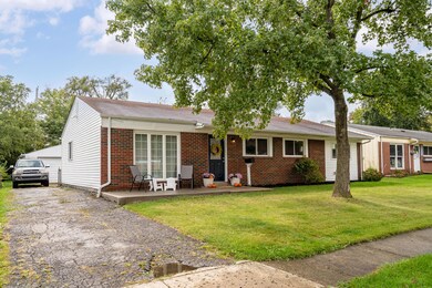 583 Daventry Ln_MLS_03
