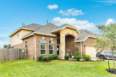 1023 Cash St, Alvin, TX 77511 - photo 3