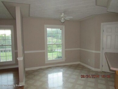 2118 Wilson Creek Rd, Lebanon Junction, KY 40150 - photo 5