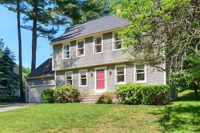 136 Dogwood Rd, Leominster, MA 01453 - photo 2