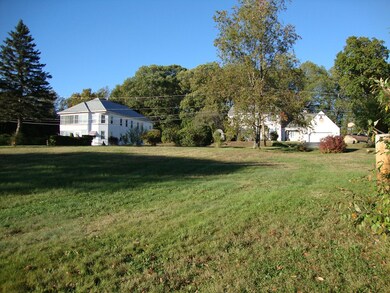 31 Green St, Dudley, MA 01571 - photo 5