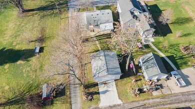 218 S Mcclellan St, Auburn, IN 46706 - photo 7