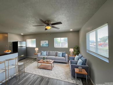 2319 Observation Dr unit 3, San Antonio, TX 78227 - photo 6