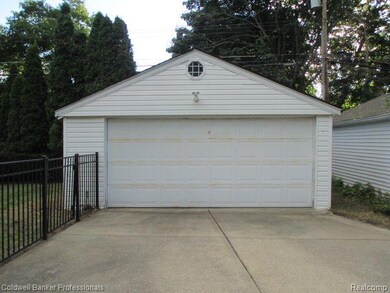 554 Merritt Ln, Birmingham, MI 48009 - photo 4