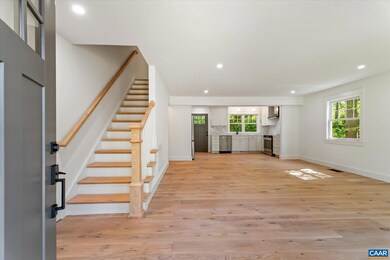 1614 Cambridge Cir, Charlottesville, VA 22903 - photo 6