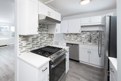Tremont on the Common unit 14R, Boston, MA 02111 - photo 2
