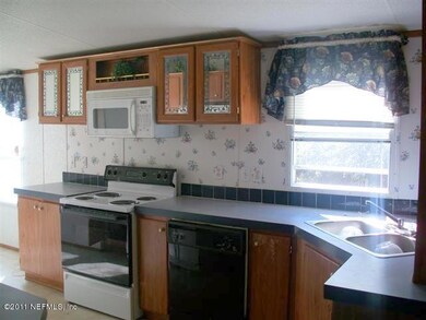 4111 Sunnyside Dr, Middleburg, FL 32068 - photo 2