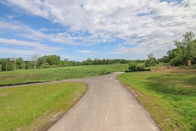 2720 Turnstone Cir, Fitchburg, WI 53711 - photo 2