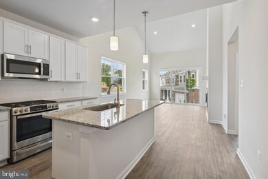 4107 Sugarberry Ln, Bowie, MD 20720 - photo 6