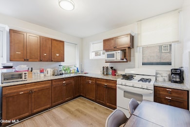 163 Eagle St, Albany, NY 12202 - photo 7