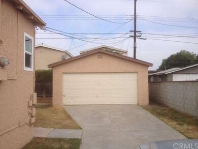 2 Car Garage