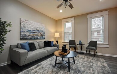 Living Room (3)