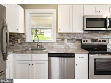 711 Florida Ave, Reading, PA 19605 - photo 7