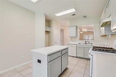 2204 Joshua Cove, Round Rock, TX 78665 - photo 4