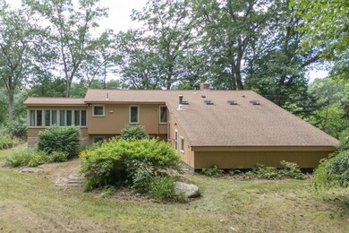 9 Temple Dr, Litchfield, NH 03052 - photo 7