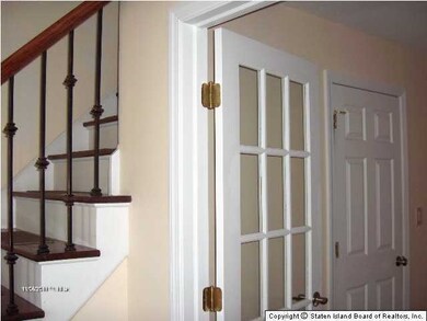 356 Caswell Ave, Staten Island, NY 10314 - photo 3