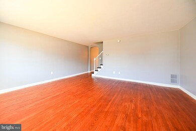 1130 Linden Ave, Halethorpe, MD 21227 - photo 2
