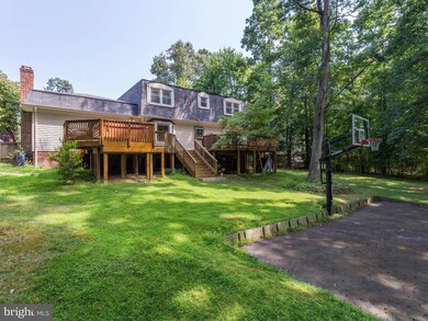 12731 Marboro Ln, Fairfax, VA 22033 - photo 3