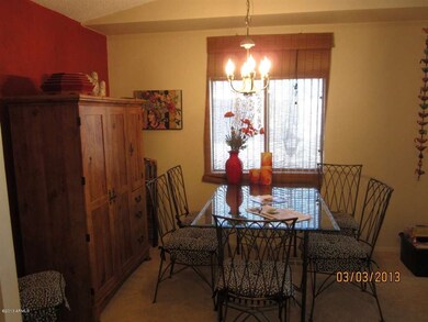 98 007Dining