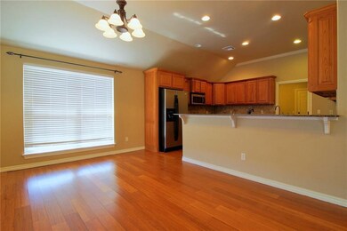 108 Southpointe Ave, Tuttle, OK 73089 - photo 7