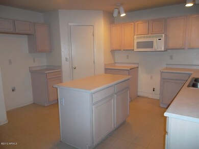 KITCHEN V2